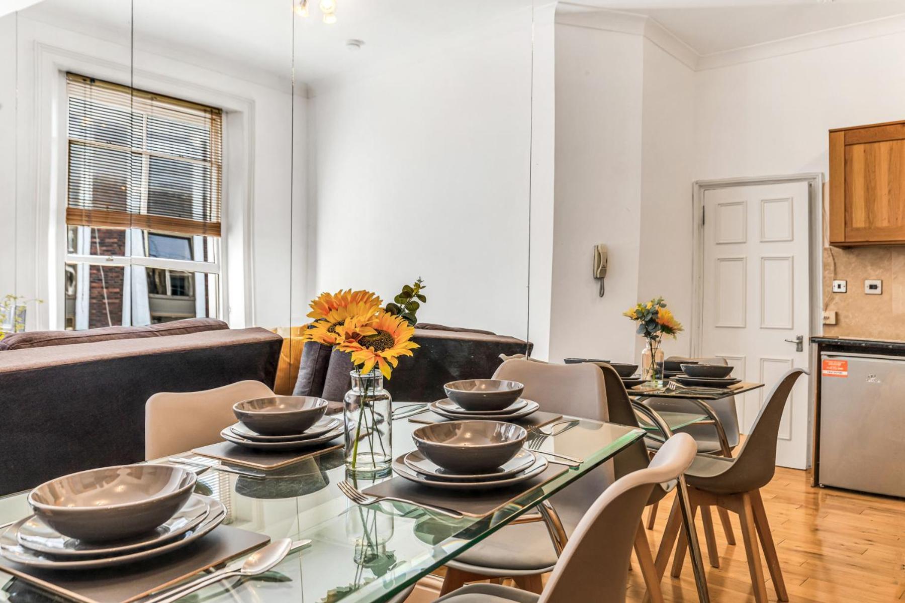 Luxstay2 Earls Court Apartment - Sleeps Up To 8 런던 외부 사진