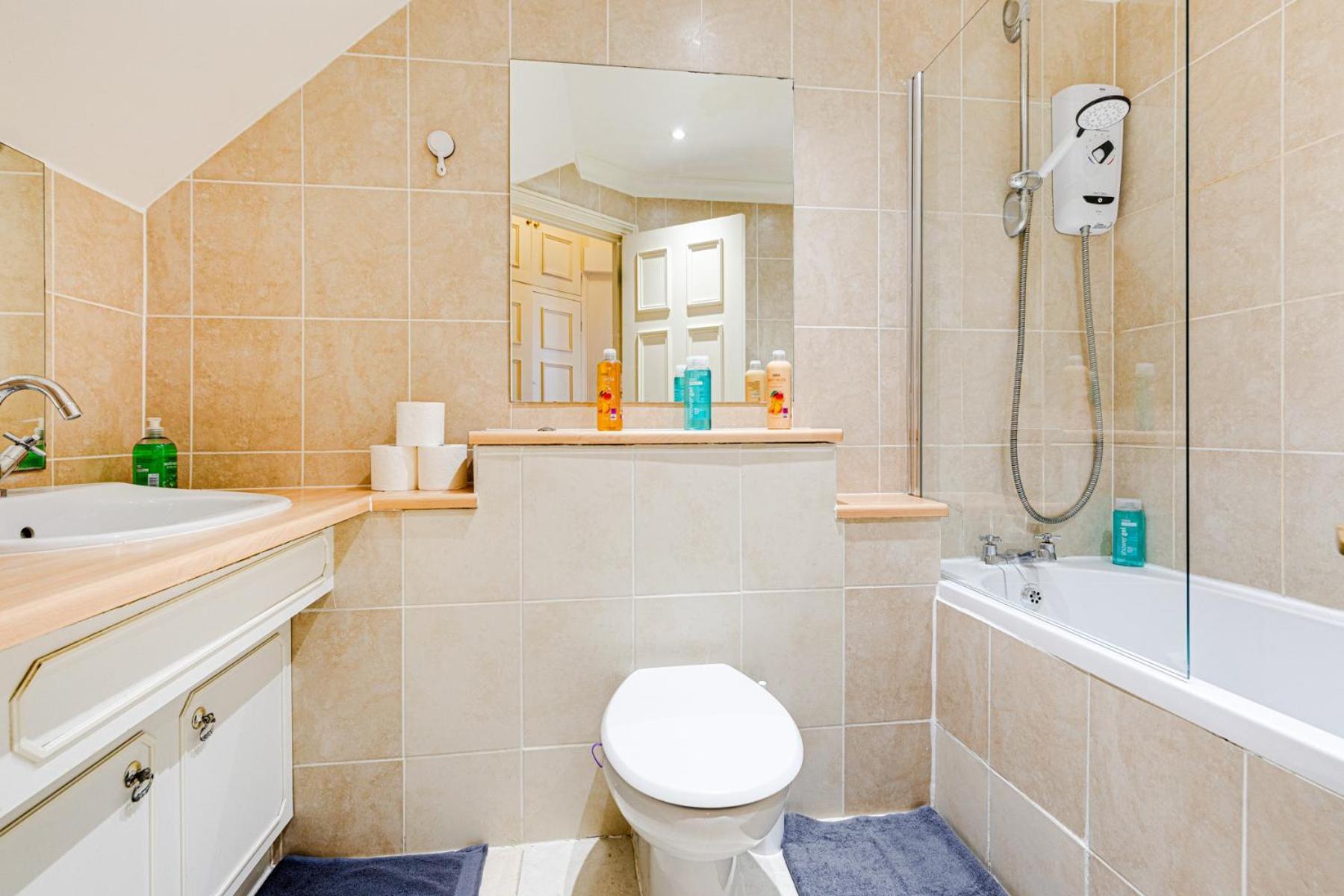 Luxstay2 Earls Court Apartment - Sleeps Up To 8 런던 외부 사진